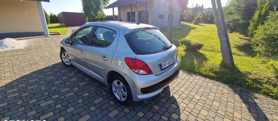 Peugeot 207 cena 16800 przebieg: 129107, rok produkcji 2010 z Bełchatów małe 407